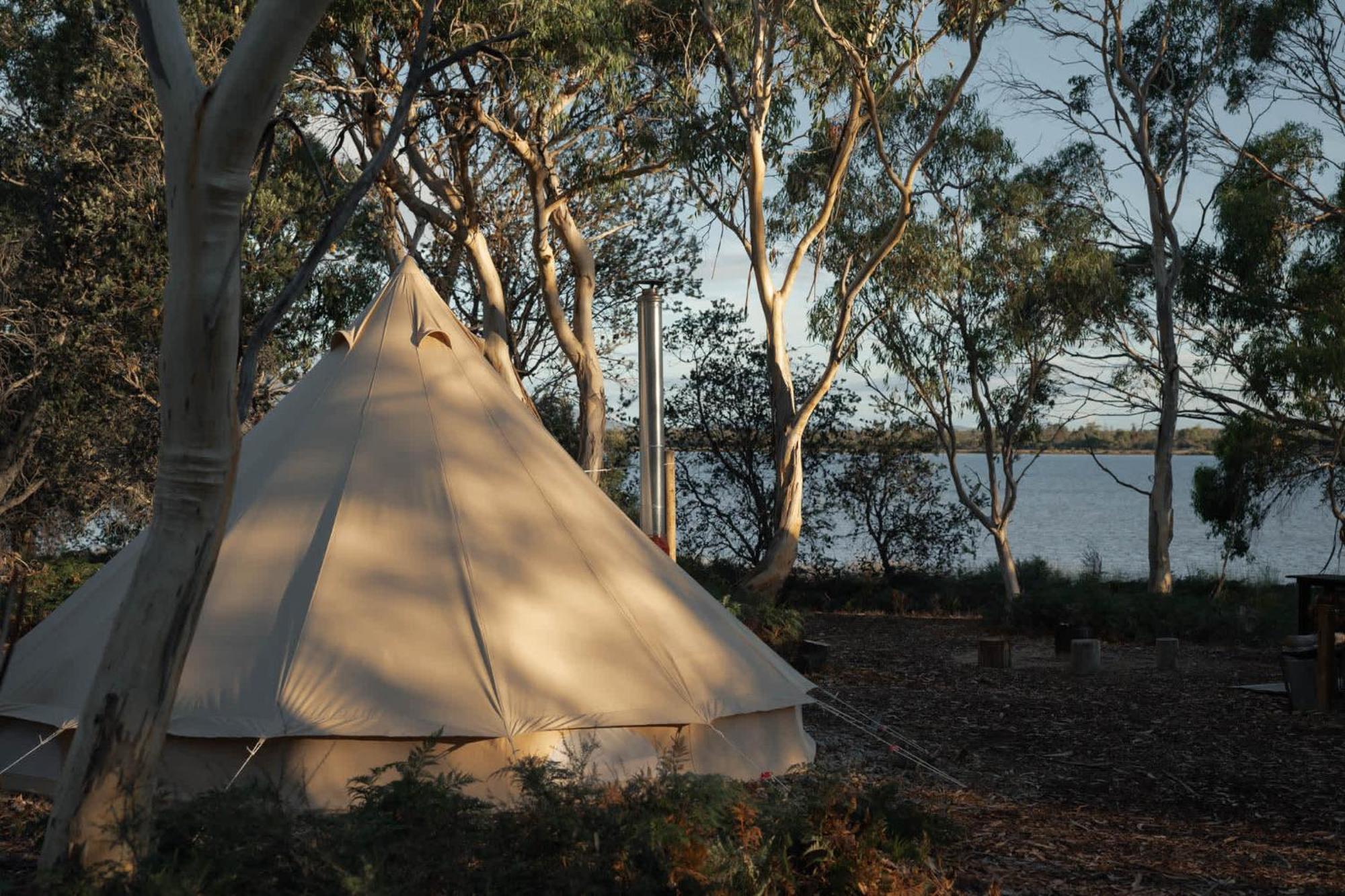 Hotel Numie - Freycinet Peninsula - Glamping - Heated - Waterfront Coles Bay Esterno foto