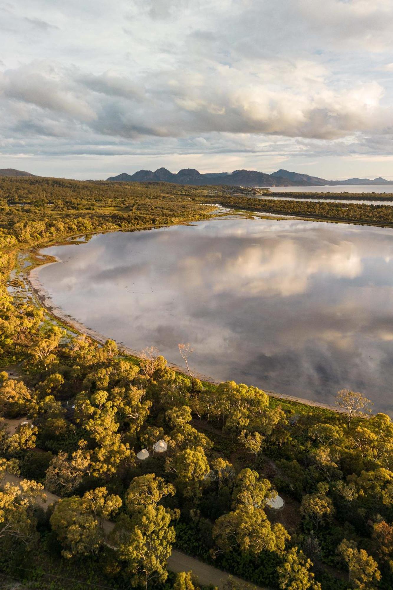 Hotel Numie - Freycinet Peninsula - Glamping - Heated - Waterfront Coles Bay Esterno foto